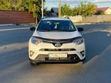 Toyota RAV4 2018 года за 14 000 000 тг. в Костанай