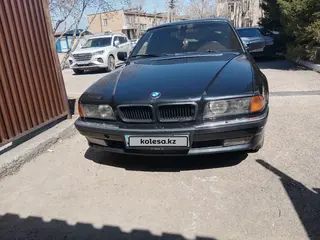 BMW 728