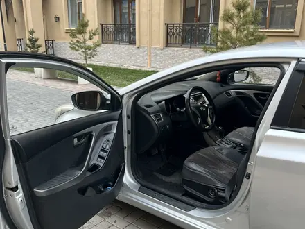 Hyundai Elantra 2013 года за 4 900 000 тг. в Шымкент – фото 3