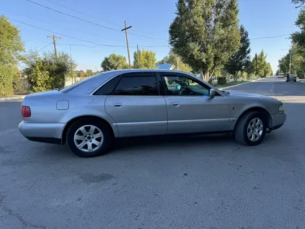 Audi A8 1997 года за 2 800 000 тг. в Аксай – фото 17