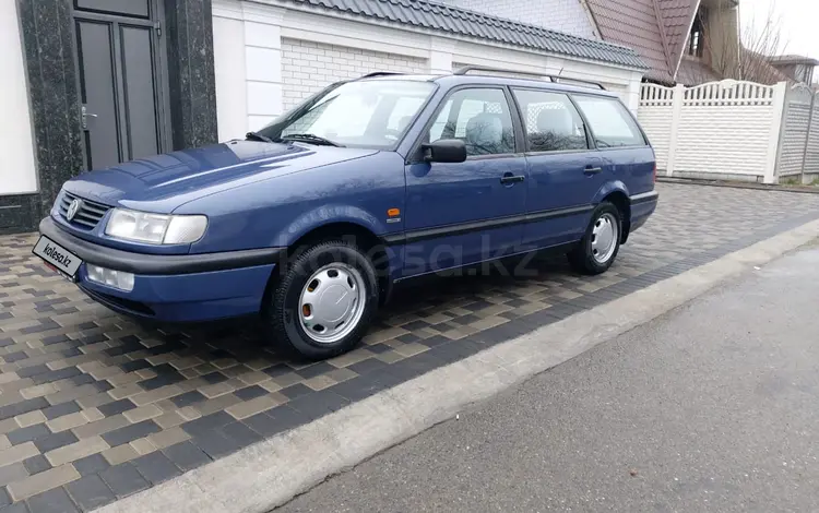Volkswagen Passat 1993 годаүшін2 750 000 тг. в Шымкент