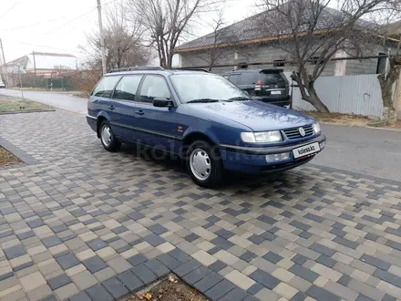 Volkswagen Passat 1993 года за 2 750 000 тг. в Шымкент – фото 11