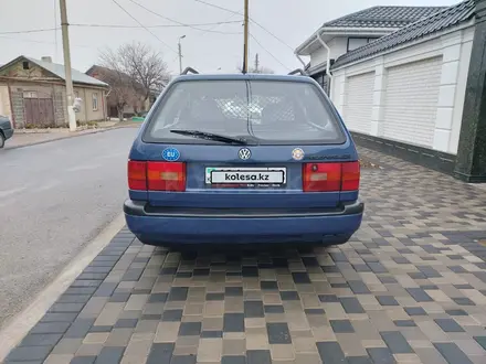 Volkswagen Passat 1993 года за 2 750 000 тг. в Шымкент – фото 15