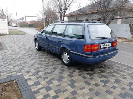 Volkswagen Passat 1993 года за 2 750 000 тг. в Шымкент – фото 27
