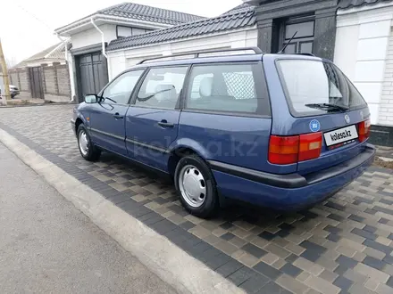 Volkswagen Passat 1993 года за 2 750 000 тг. в Шымкент – фото 6