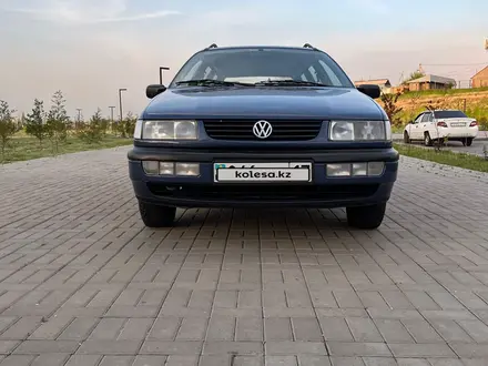 Volkswagen Passat 1993 года за 2 750 000 тг. в Шымкент – фото 49