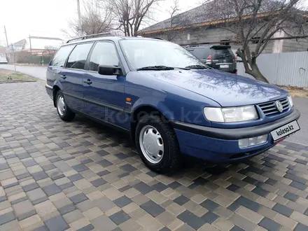 Volkswagen Passat 1993 года за 2 750 000 тг. в Шымкент – фото 9