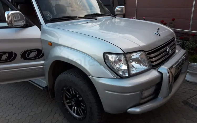 Toyota Land Cruiser Prado 2002 года за 8 500 000 тг. в Усть-Каменогорск