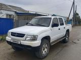 Toyota Hilux 2005 года за 3 600 000 тг. в Актобе – фото 2