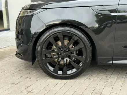 Land Rover Range Rover Sport Dynamic SE 2026 года за 104 171 000 тг. в Усть-Каменогорск – фото 14