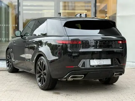 Land Rover Range Rover Sport Dynamic SE 2026 года за 104 171 000 тг. в Усть-Каменогорск – фото 6