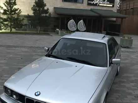 BMW 530 1990 года за 4 450 000 тг. в Шымкент – фото 2