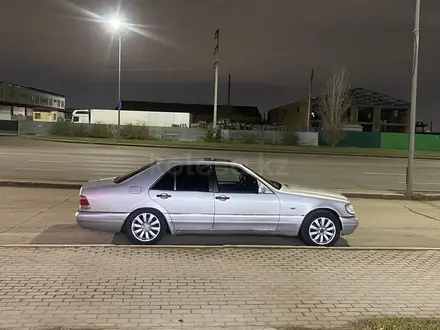 Mercedes-Benz S 320 1997 года за 3 000 000 тг. в Астана – фото 11