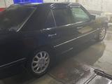 Mercedes-Benz E 280 1994 годаүшін2 300 000 тг. в Астана – фото 4