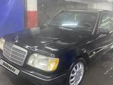 Mercedes-Benz E 280 1994 года за 2 300 000 тг. в Астана – фото 2