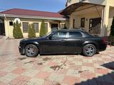 Chrysler 300C 2007 года за 4 000 000 тг. в Алматы – фото 3