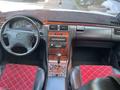 Mercedes-Benz E 55 AMG 1998 года за 4 000 000 тг. в Алматы – фото 19