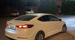 Hyundai Elantra 2017 года за 6 340 000 тг. в Алматы – фото 2