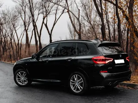 BMW X3 2018 года за 21 500 000 тг. в Астана – фото 2