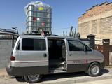 Hyundai Starex 2001 годаүшін1 800 000 тг. в Шымкент – фото 2