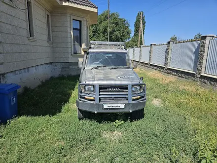 Toyota Land Cruiser Prado 1993 года за 3 000 000 тг. в Талдыкорган – фото 2