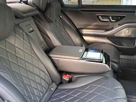 Mercedes-Benz S 500 2020 года за 48 680 000 тг. в Алматы – фото 16