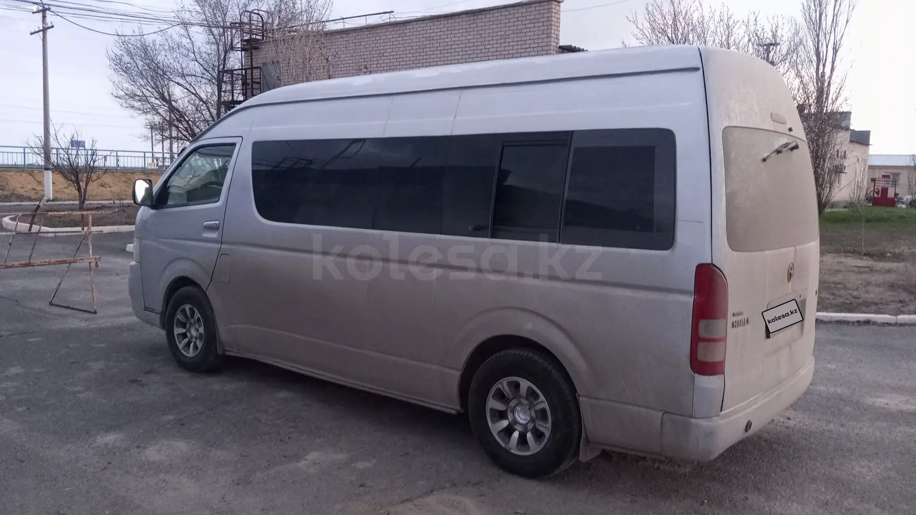 Toyota HiAce, 2008