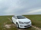 Hyundai Solaris 2015 года за 4 000 000 тг. в Уральск – фото 4