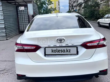 Toyota Camry 2019 года за 12 500 000 тг. в Алматы – фото 6