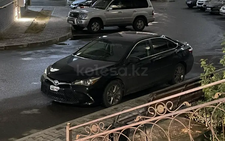 Toyota Camry 2017 года за 6 300 000 тг. в Актау