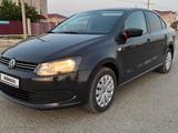 Volkswagen Polo 2014 годаfor6 000 000 тг. в Атырау – фото 2