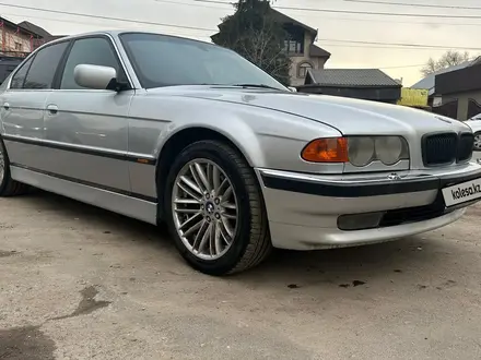 BMW 728 1998 года за 4 500 000 тг. в Алматы