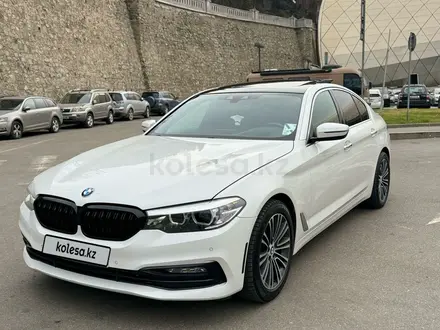 BMW 530 2018 года за 19 800 000 тг. в Астана