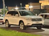 Toyota Highlander 2012 года за 10 000 000 тг. в Актобе – фото 4
