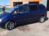 Volkswagen Sharan 2001 годаүшін1 500 000 тг. в Актобе – фото 3