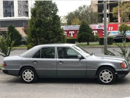 Mercedes-Benz E 230 1991 года за 1 500 000 тг. в Туркестан – фото 12
