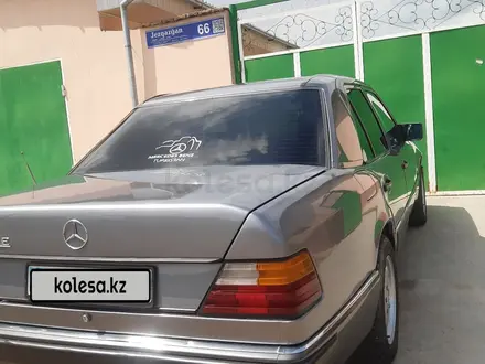 Mercedes-Benz E 230 1991 года за 1 500 000 тг. в Туркестан – фото 15