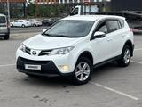 Toyota RAV4 2014 годаүшін8 300 000 тг. в Астана – фото 2
