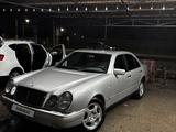 Mercedes-Benz E 230 1997 года за 4 250 000 тг. в Туркестан – фото 3