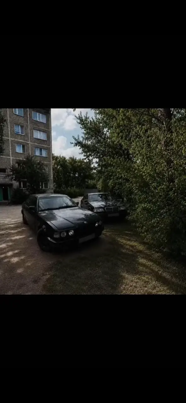 BMW 7 Series, 1988