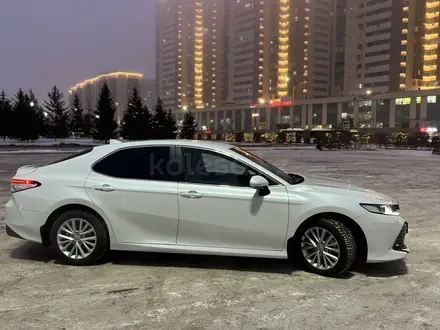 Toyota Camry 2019 года за 17 000 000 тг. в Астана – фото 19