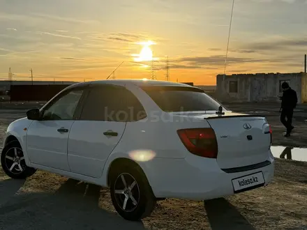 ВАЗ (Lada) Granta 2190 2014 года за 3 100 000 тг. в Актау – фото 4