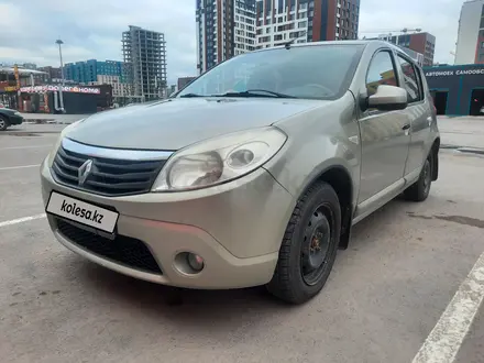 Renault Sandero 2012 года за 2 600 000 тг. в Астана