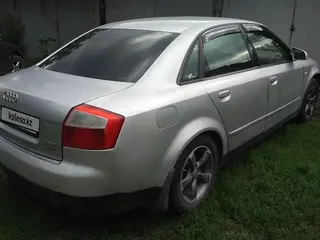 Audi A4, 2001