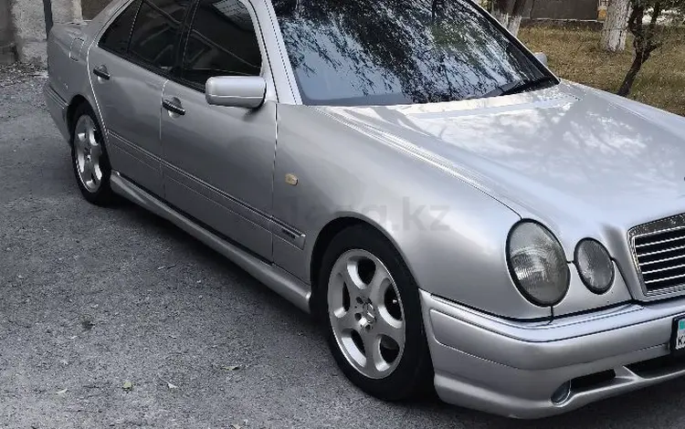 Mercedes-Benz E 320 1998 годаүшін4 000 000 тг. в Шымкент