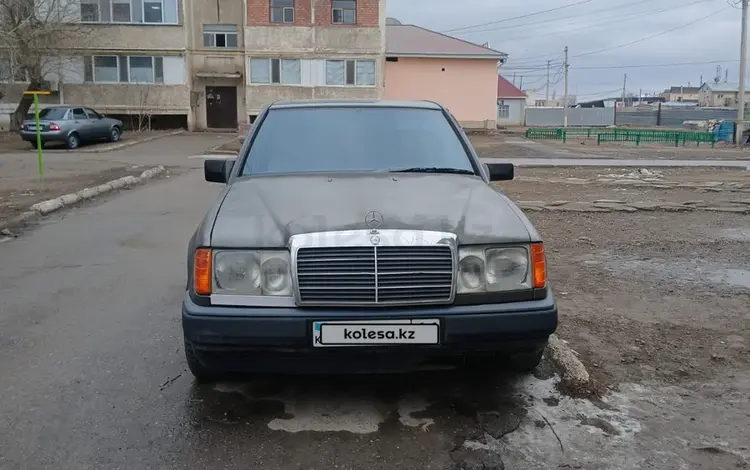 Mercedes-Benz E 230 1988 годаfor1 500 000 тг. в Кызылорда