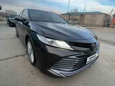 Toyota Camry 2020 года за 18 000 000 тг. в Семей – фото 6