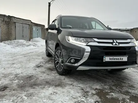 Mitsubishi Outlander 2018 года за 10 000 000 тг. в Рудный – фото 2