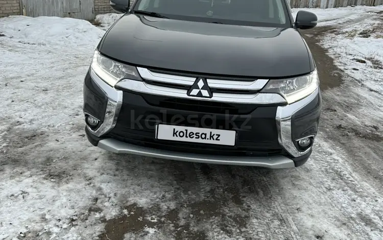 Mitsubishi Outlander 2018 года за 10 000 000 тг. в Рудный