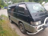 Mitsubishi Delica 1993 года за 2 800 000 тг. в Алматы – фото 2